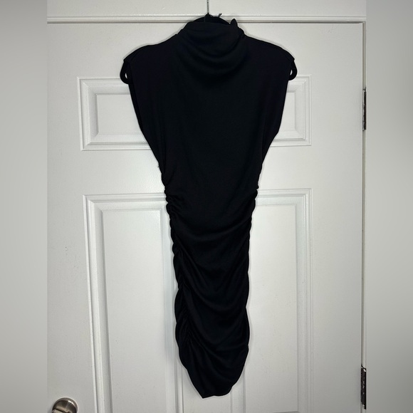 NWT MICHAEL STARS SIZE XS Gia Ribbed Power Shoulder Dress BLACK MINI - Picture 6 of 7
